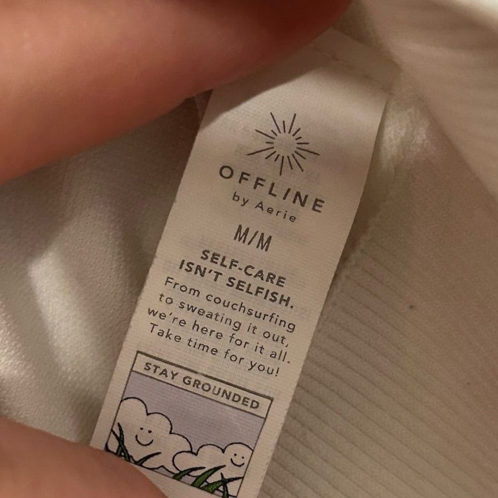 Offline by Aerie Women's White Cropped Crew Neck T-Shirt Size M Casual Top y2k - Picture 6 of 8